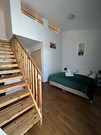 Media Luna Guesthouse