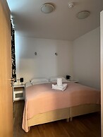 Media Luna Guesthouse