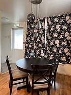 Media Luna Guesthouse