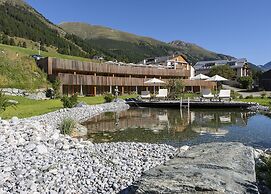 IN LAIN Hotel Cadonau