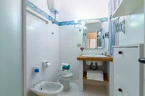 Ponte Vecchio Florence Apartment