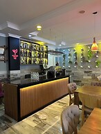 Hotel Aristocrat Batumi