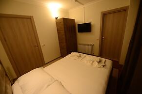Hotel Aristocrat Batumi