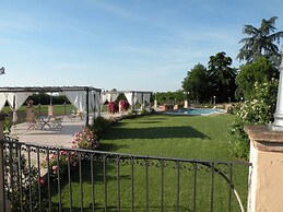 B&B & Residence Corte Bebbi