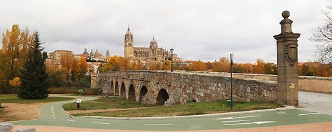 Apartamento Turísticos Puente Romano P3 2-A