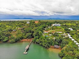 Boca Chica Bay Eco Lodge