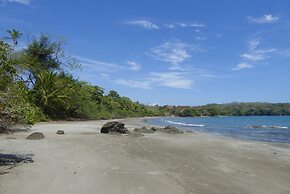 Boca Chica Bay Eco Lodge