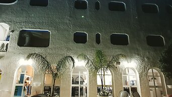 Hotel Caraibisiaco sul Mare