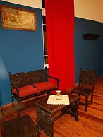 Arhontiko in the city