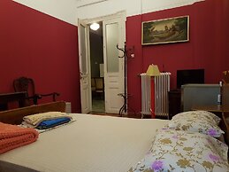 Arhontiko in the city