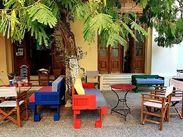 Arhontiko in the city