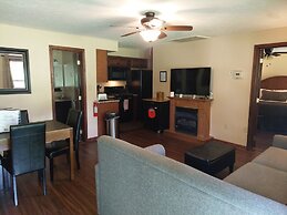 Woodfield Manor, A Sundance Vacations Property