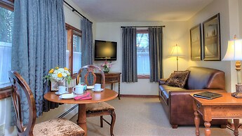 Woodfield Manor, A Sundance Vacations Property