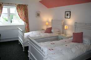 Laragh House
