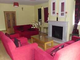 Laragh House