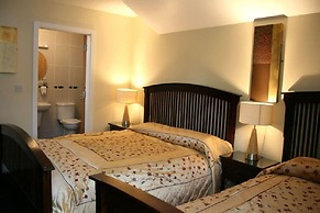 Laragh House