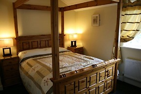 Laragh House