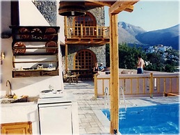 Traditional Homes of Crete