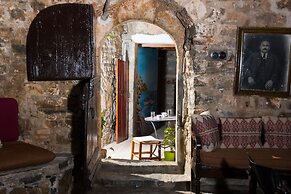 Traditional Homes of Crete