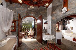 Traditional Homes of Crete