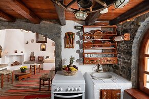 Traditional Homes of Crete
