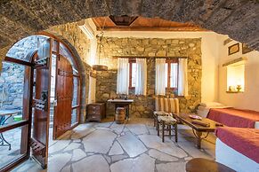 Traditional Homes of Crete