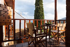 Traditional Homes of Crete