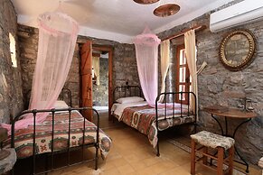 Traditional Homes of Crete