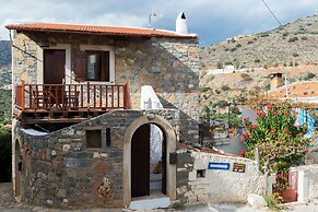Traditional Homes of Crete