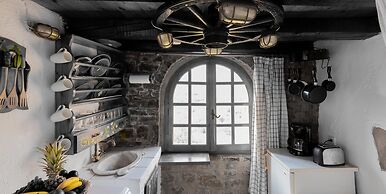 Traditional Homes of Crete