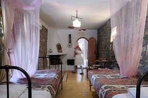 Traditional Homes of Crete