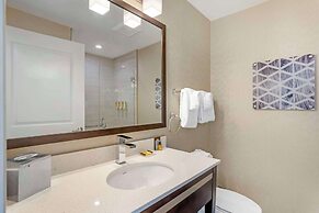 Best Western Plus Philadelphia-Pennsauken Hotel