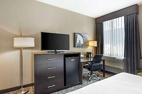Best Western Plus Philadelphia-Pennsauken Hotel