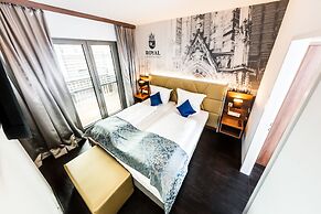 Best Western Plus Royal Suites