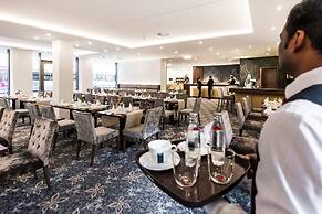 Best Western Plus Royal Suites