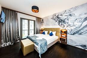 Best Western Plus Royal Suites