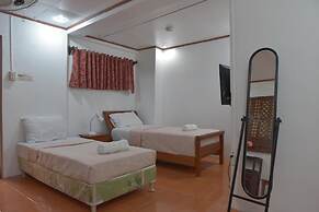 Ang Tahanan ni Aling Meding Hotel