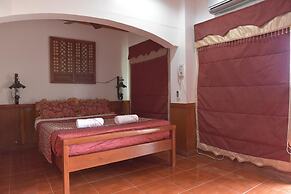 Ang Tahanan ni Aling Meding Hotel