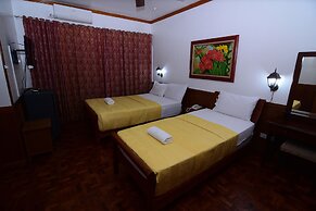 Ang Tahanan ni Aling Meding Hotel