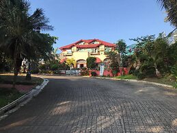 Ang Tahanan ni Aling Meding Hotel