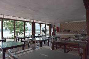 Ang Tahanan ni Aling Meding Hotel