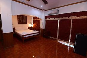 Ang Tahanan ni Aling Meding Hotel