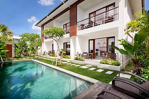 Echo Beach Villa & Apartment