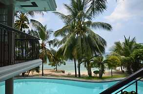 Robinland Vacation Home Badian