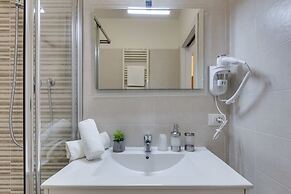 Rooms Vidar Train station