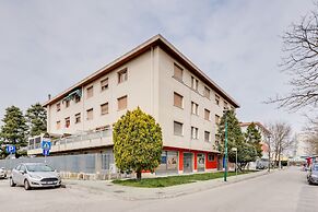 Rooms Vidar Train station