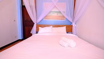 Baan Jai Dee Beach Front Hotel