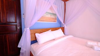 Baan Jai Dee Beach Front Hotel