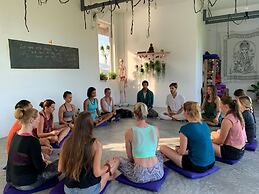 Baan Jai Dee Beach Front Hotel