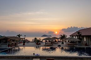 Baan Jai Dee Beach Front Hotel